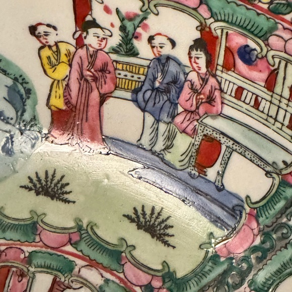 Vintage Chinese Famille Rose Medallion Porcelain Bowl Hand Painted W WOOD STAND - Picture 15 of 16